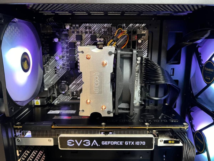 ПК AURA GC7 Ryzen 5 3600/32Gb/256SSD+750HDD/GTX1070-8Gb Б/В