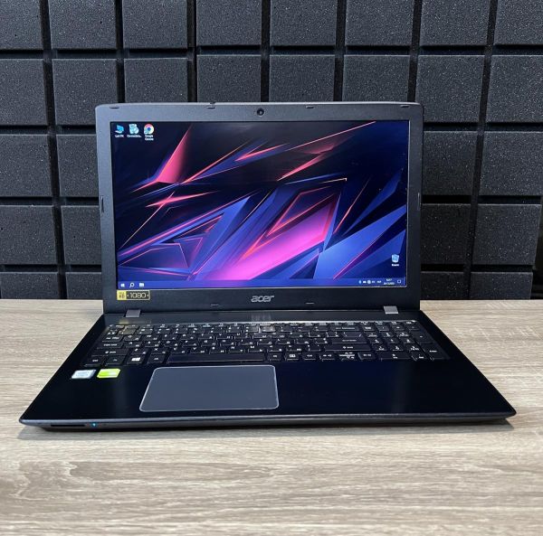 Ноутубк Acer Aspire E5 i3-710U/12GB/256SSD/940MX-2GB Б/В