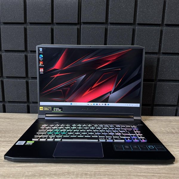 Ноутбук Acer Predator Triton 500 300Hz I7-10750H/32GB|1TB SSD/RTX 2070 SUPER MQ 8GB Б/В