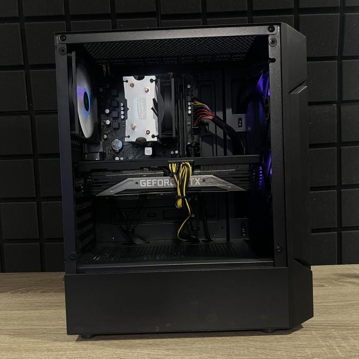 ПК AURA GC7 Ryzen 5 5600/16GB/128SSD+1TbHDD/RTX3070-8GB Б/В