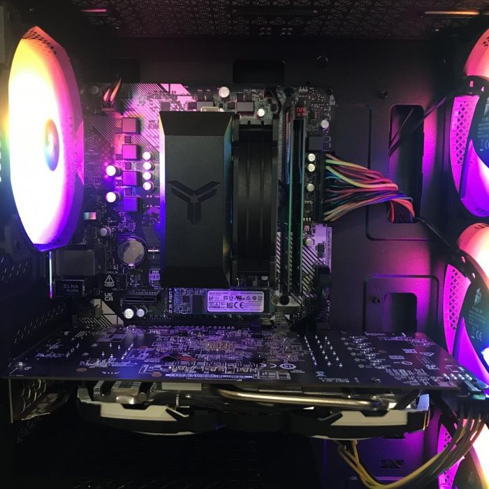 ПК FIREBASE Ryzen 5 2600/16Gb/120SSD+500HDD/RX580-8Gb Б/В