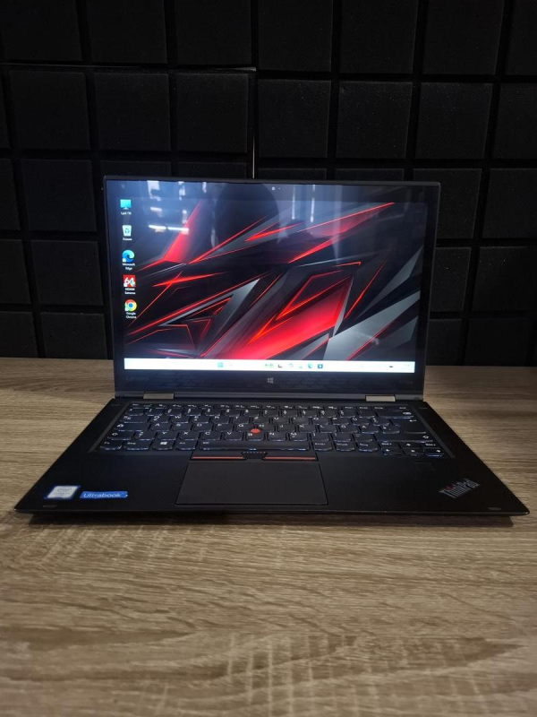 Ноутбук Lenovo ThinkPad X1 Yoga Carbon 4th i7-6500U/8GB/512SSD/Intel HD 520 Б/В