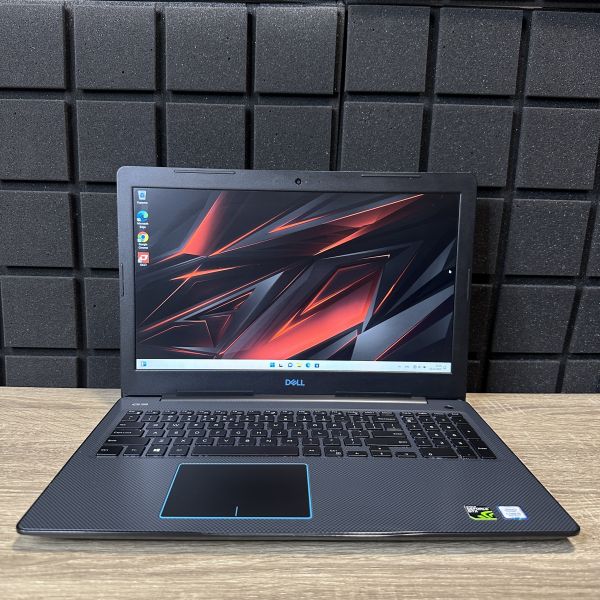 Ноутбук Dell G3 3579 i5-8300H/8GB/250SSD/GTX1050-4GB Б/В