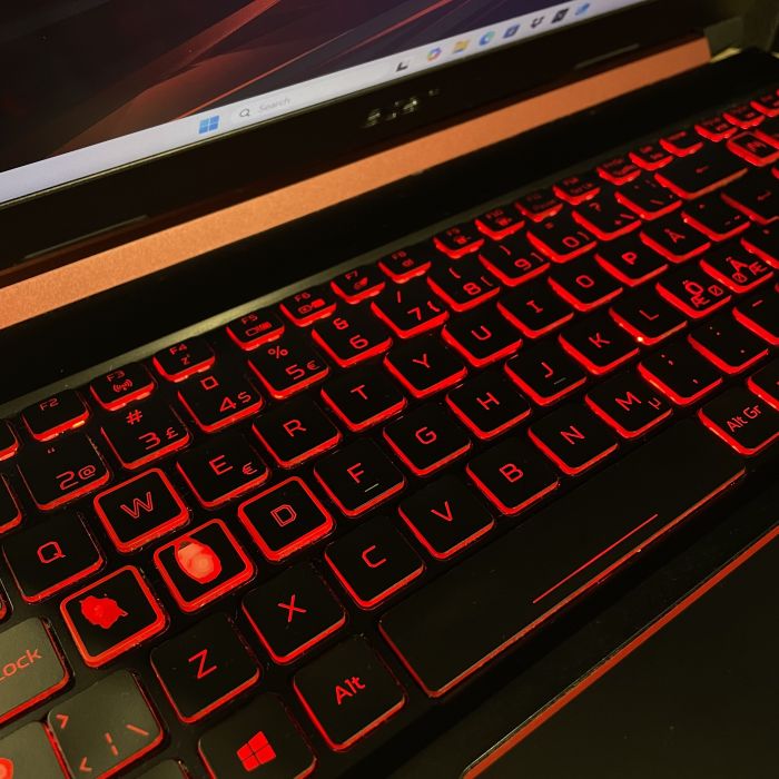 Ноутбук Acer Nitro AN515-54 120Hz I5-9300H/16GB/512SSD/GTX1660TI-6GB Б/В