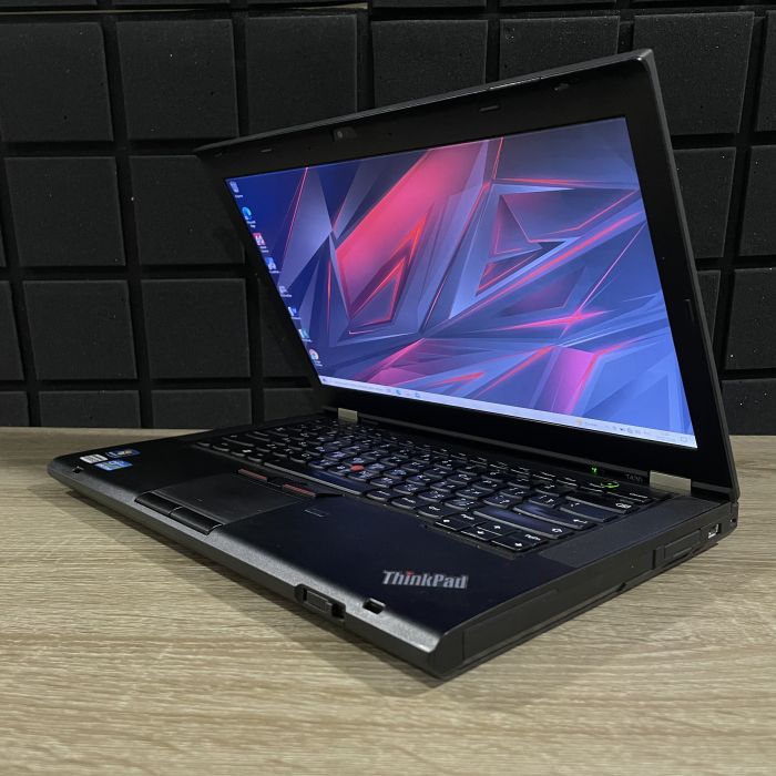 Ноутбук Lenovo T430 14" i5-3320M/8GB/120SSD/IntelHD Б/В