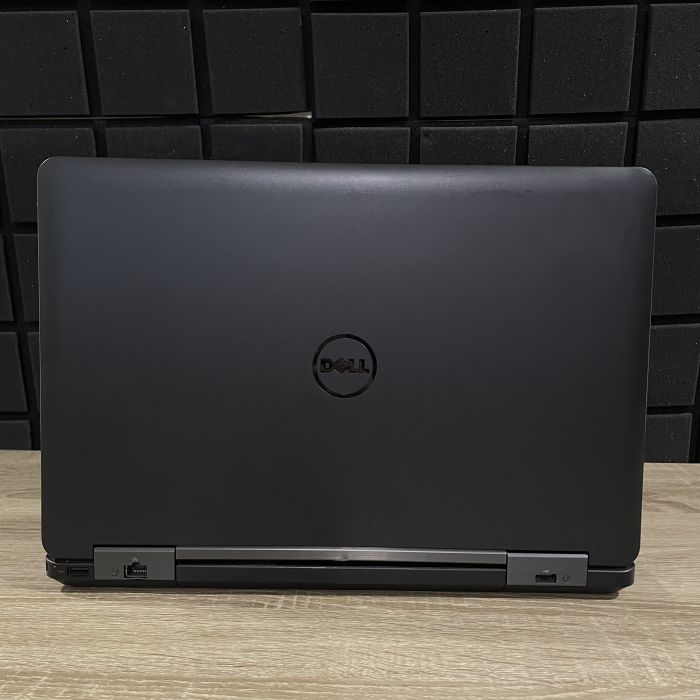 Ноутбук Dell E5540 i3-4030U/8Gb/128SSD/Intel HD Б/В