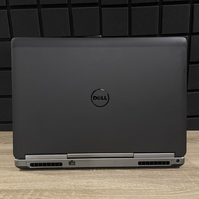 Ноутбук DELL Precision 7520 Сенсорний I7-6820HQ/16GB/512SSD/M1200-4GB Б/В