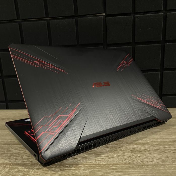 Ноутбук Asus Tuf FX504GD I5-8300H/10GB/256SSD/GTX1050-2GB Б/В