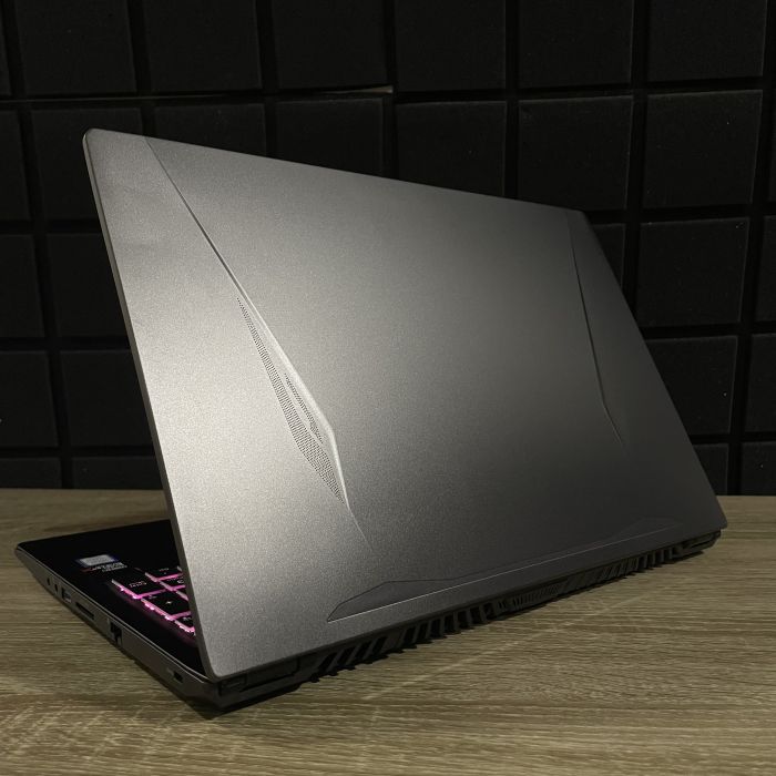 Ноутбук System76 Oryx Pro 144Hz I7-8750H/16GB/2TBSSD/RTX2070MQ-8GB Б/В