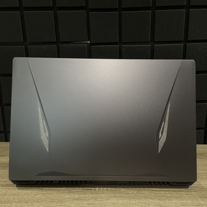 Ноутбук System76 Oryx Pro 144Hz I7-8750H/16GB/2TBSSD/RTX2070MQ-8GB Б/В