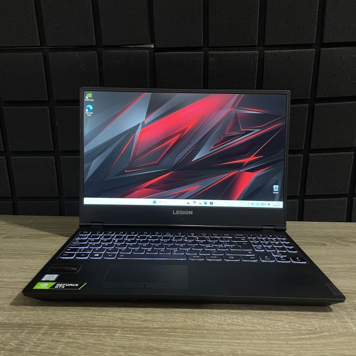 Ноутбук Lenovo Legion 5 Y540-15IRH 144Hz I5-9300H/16GB/1TBSSD/GTX1660TI-6GB Б/В