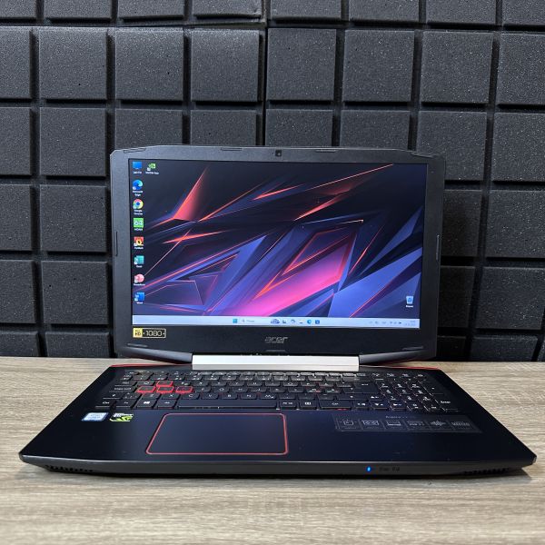 Ноутбук Acer Aspire VX i5-7300HQ/8Gb/120SSD/GTX1050ti Б/В