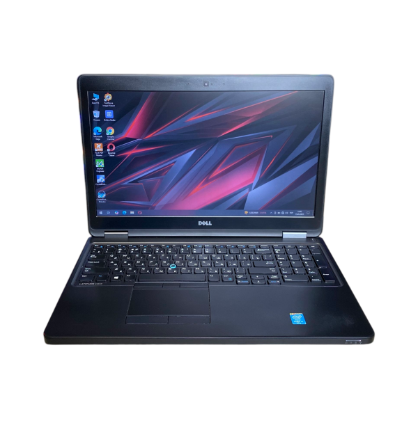 Ноутбук Dell 5550 i5-5200U 16GB 256SSD Intel HD Б/В