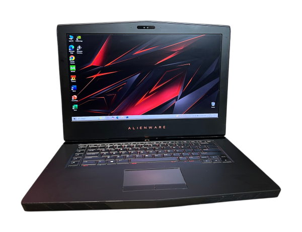 Ноутбук Dell Alienware I7-7820HQ/16GB/512SSD/GTX1070 Б/В