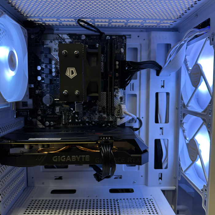 ПК AURA Light Ryzen 5 3600/16Gb/120SSD+500HDD/RTX2060 Б/В
