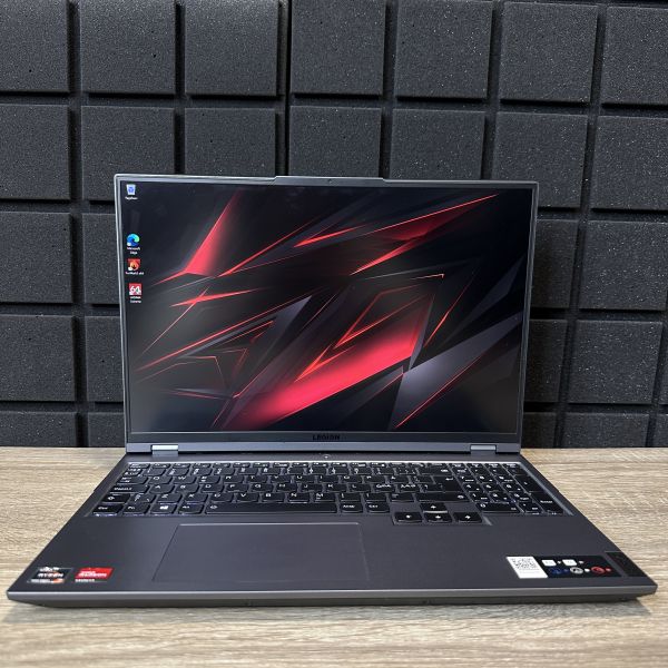 Ноутбук Lenovo LEGION 5 PRO 2К 165Hz Ryzen 7 5800H/16Gb/1Tb SSD/RTX3070-8Gb Б/В
