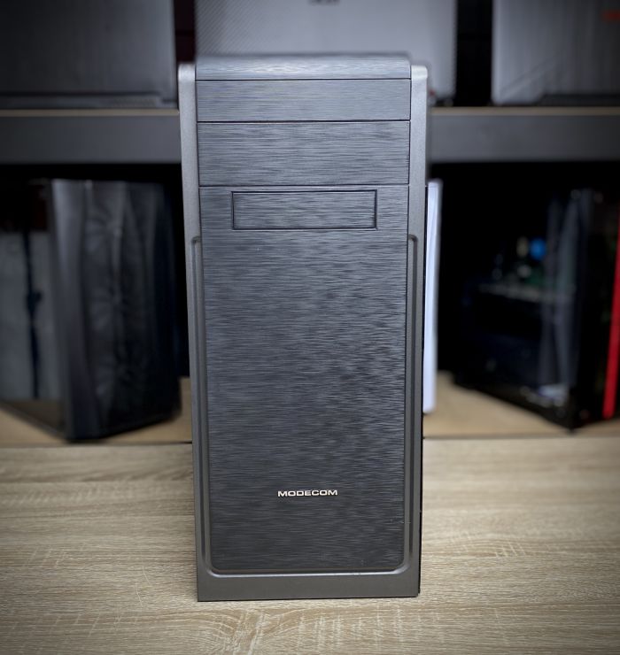 ПК RYZEN 3 2200G 16Gb 120 SSD 1Tb HDD Б/В