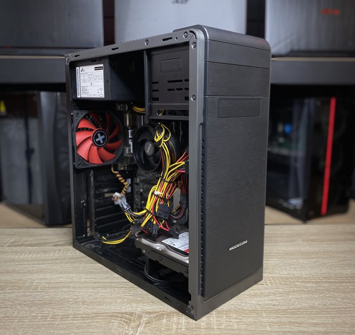 ПК RYZEN 3 2200G 16Gb 120 SSD 1Tb HDD Б/В