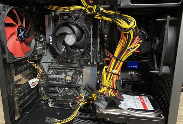 ПК RYZEN 3 2200G 16Gb 120 SSD 1Tb HDD Б/В