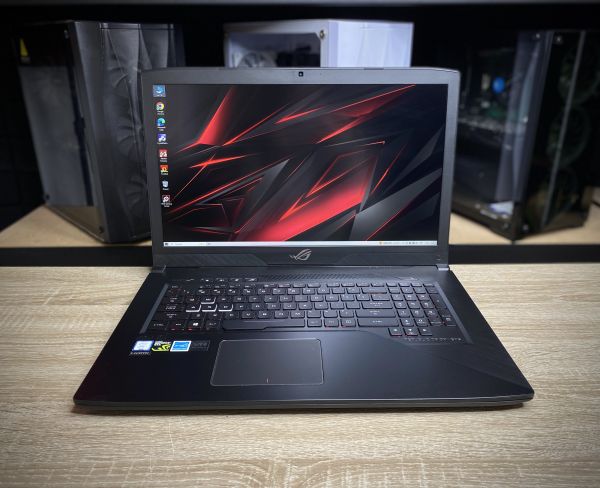 Ноутбук Asus Rog Strix Gl 703 i7-7700HQ 16Gb 128SSD 1Tb HDD GTX1060 Б/В