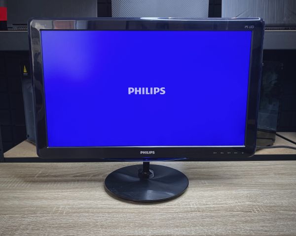 Монітор Philips 22 227E3Q