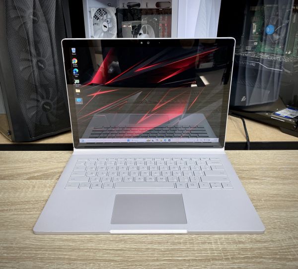 Ноутбук сенсорний Microsoft Surface i7-6600U 8Gb 256SSD HD Graphics 520 Nvidia 940MX Б/В