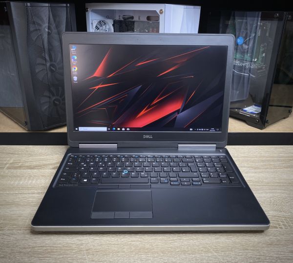 Ноутбук Dell Precision 7510 i7-6820HQ 32Gb 1Tb HDD 512SSD M1000M Б/В
