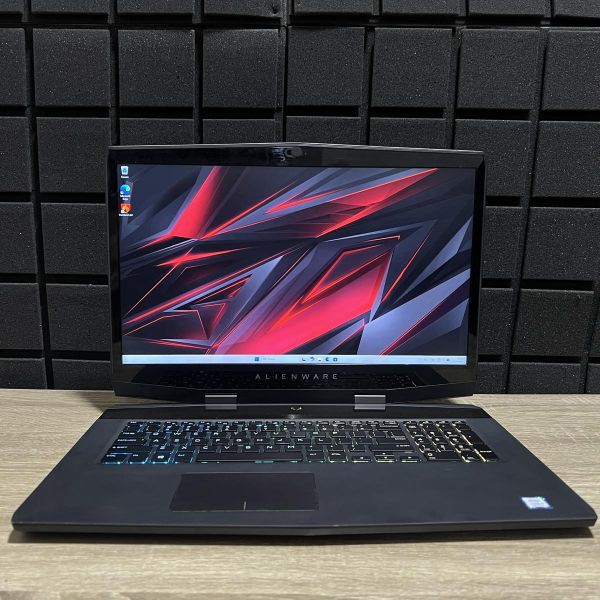 Ноутбук DELL ALIENWARE M17 i7-8750H/16GB/480SSD/RTX2070MQ-8GB Б/В