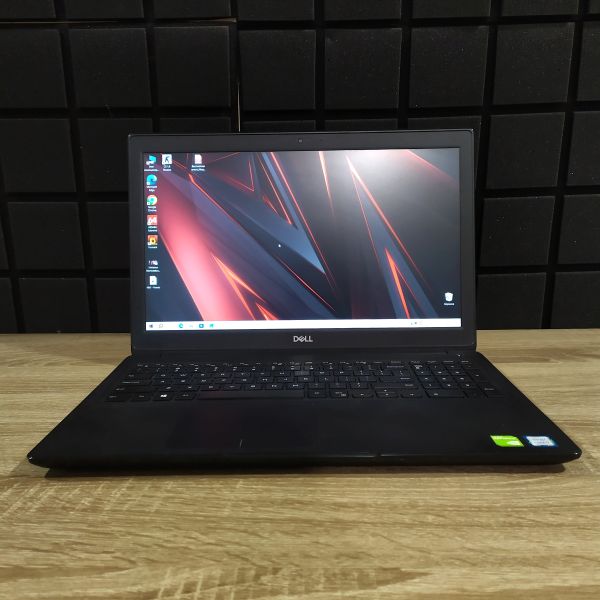 Ноутбук DELL Latitude 3500 i7-8565U/8GB/256SSD/MX130-2GB Б/В