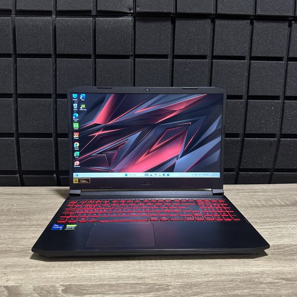 Ноутбук Acer Nitro 5 144Hz i5-11300H/16GB/512SSD/RTX3050 Б/В