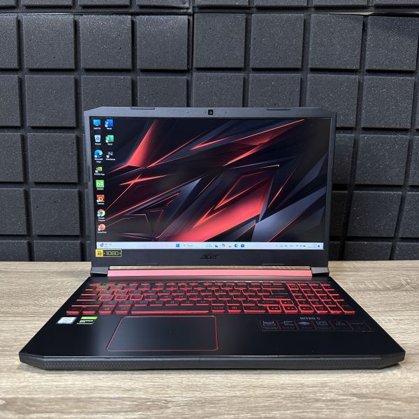 Ноутбук Acer Nitro AN515-54 i5-9300H/16GB/500SSD/GTX1660TI-6GB Б/В