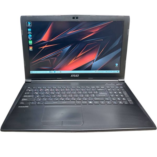 ноутбук MSI MS-16J9 i5-7300HQ 8Gb 480SSD Nvidia GTX1050-2Gb Б/В