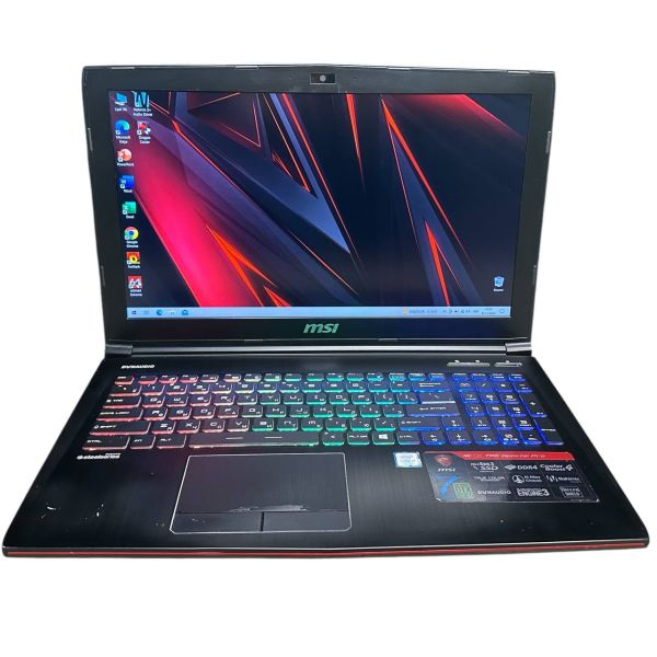 Ноутбук MSI MS-16J9 i7-7700HQ 16Gb 240Gb SSD 1Tb HDD GTX1050Ti-4Gb Б/В