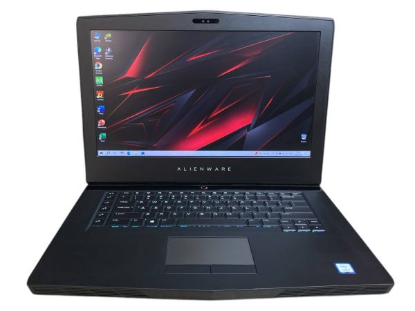 Ноутбук Dell Alienware 15 R3  I7-7700HQ 16GB 1 TB HDD 250 GB SSD GTX 1070 Б/В